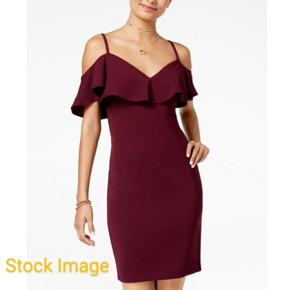 Love, Nickie Lew Berry Maroon Ruffle Cold Shoulder Bodycon Dress Small